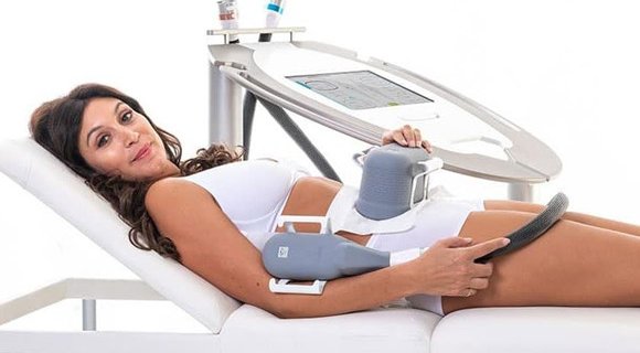 Cryolipolyse ventre et poignées d'amour. Dermolaser Toulouse